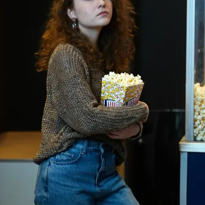 Соня, 21